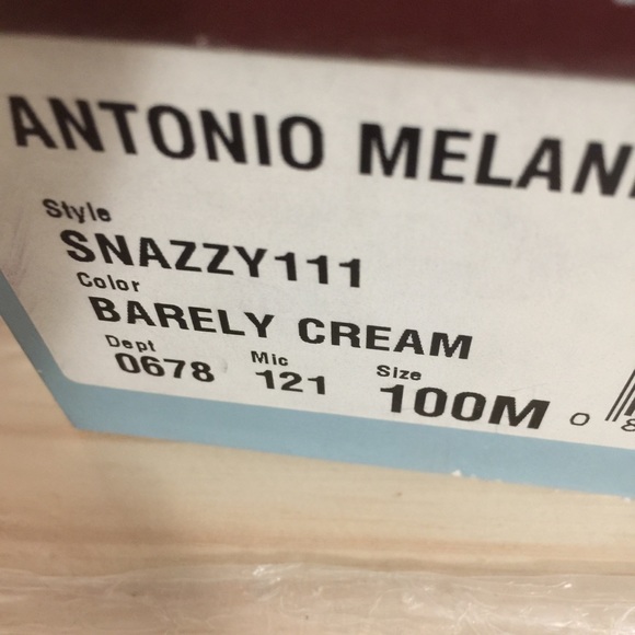 Antonio Melani open toe pumps. - Picture 4 of 8